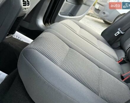 Чорний Фольксваген Джетта, об'ємом двигуна 1.6 л та пробігом 200 тис. км за 5650 $, фото 37 на Automoto.ua