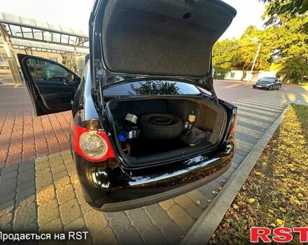 Черный Фольксваген Джетта, объемом двигателя 1.6 л и пробегом 270 тыс. км за 6200 $, фото 3 на Automoto.ua