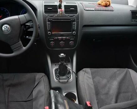 Черный Фольксваген Джетта, объемом двигателя 1.6 л и пробегом 277 тыс. км за 6500 $, фото 14 на Automoto.ua