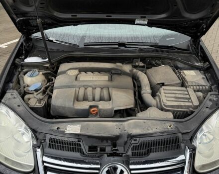 Чорний Фольксваген Джетта, об'ємом двигуна 1.6 л та пробігом 251 тис. км за 4700 $, фото 2 на Automoto.ua