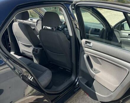 Черный Фольксваген Джетта, объемом двигателя 1.39 л и пробегом 204 тыс. км за 6200 $, фото 26 на Automoto.ua