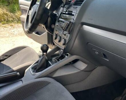 Черный Фольксваген Джетта, объемом двигателя 1.39 л и пробегом 204 тыс. км за 6200 $, фото 24 на Automoto.ua