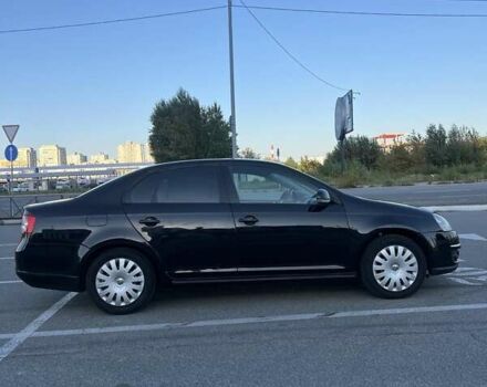 Чорний Фольксваген Джетта, об'ємом двигуна 1.6 л та пробігом 253 тис. км за 5300 $, фото 6 на Automoto.ua