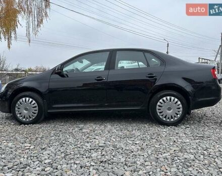 Черный Фольксваген Джетта, объемом двигателя 1.6 л и пробегом 251 тыс. км за 6200 $, фото 5 на Automoto.ua