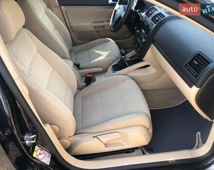 Чорний Фольксваген Джетта, об'ємом двигуна 1.39 л та пробігом 157 тис. км за 5300 $, фото 7 на Automoto.ua