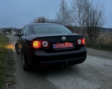 Черный Фольксваген Джетта, объемом двигателя 1.4 л и пробегом 260 тыс. км за 6550 $, фото 3 на Automoto.ua