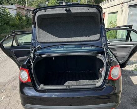 Черный Фольксваген Джетта, объемом двигателя 1.39 л и пробегом 204 тыс. км за 6200 $, фото 36 на Automoto.ua