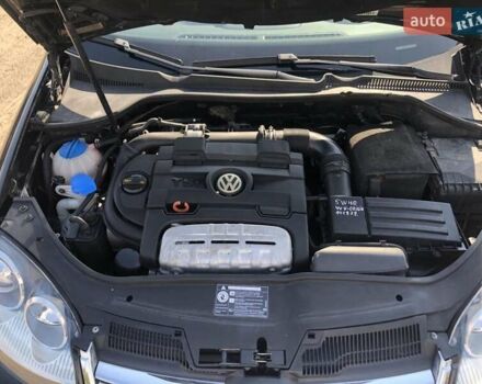 Чорний Фольксваген Джетта, об'ємом двигуна 1.39 л та пробігом 157 тис. км за 5300 $, фото 3 на Automoto.ua