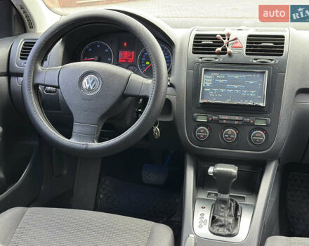 Черный Фольксваген Джетта, объемом двигателя 1.9 л и пробегом 296 тыс. км за 6999 $, фото 27 на Automoto.ua