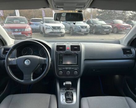 Чорний Фольксваген Джетта, об'ємом двигуна 1.6 л та пробігом 245 тис. км за 7200 $, фото 9 на Automoto.ua