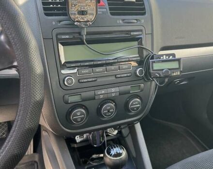 Черный Фольксваген Джетта, объемом двигателя 1.39 л и пробегом 204 тыс. км за 6200 $, фото 13 на Automoto.ua