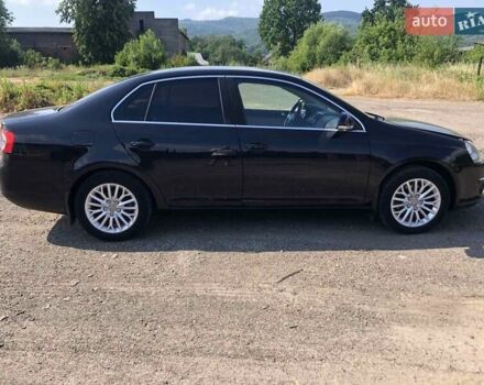 Чорний Фольксваген Джетта, об'ємом двигуна 1.39 л та пробігом 157 тис. км за 5300 $, фото 1 на Automoto.ua