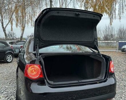 Черный Фольксваген Джетта, объемом двигателя 1.6 л и пробегом 251 тыс. км за 6200 $, фото 18 на Automoto.ua