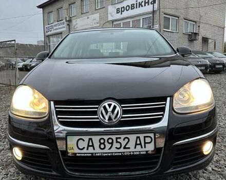 Черный Фольксваген Джетта, объемом двигателя 1.6 л и пробегом 251 тыс. км за 6200 $, фото 4 на Automoto.ua