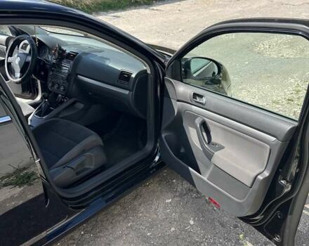 Черный Фольксваген Джетта, объемом двигателя 1.39 л и пробегом 204 тыс. км за 6200 $, фото 21 на Automoto.ua