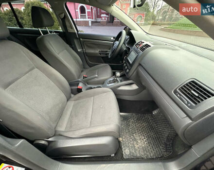 Черный Фольксваген Джетта, объемом двигателя 1.9 л и пробегом 296 тыс. км за 6999 $, фото 24 на Automoto.ua