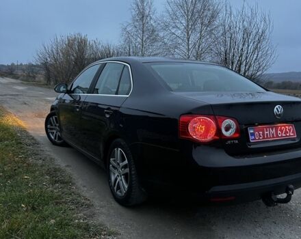Черный Фольксваген Джетта, объемом двигателя 1.4 л и пробегом 260 тыс. км за 6550 $, фото 4 на Automoto.ua
