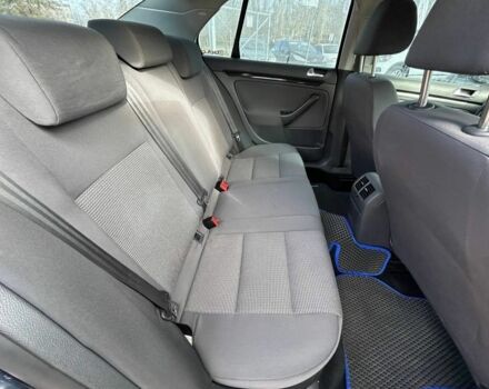 Чорний Фольксваген Джетта, об'ємом двигуна 1.6 л та пробігом 245 тис. км за 7200 $, фото 18 на Automoto.ua