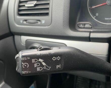 Черный Фольксваген Джетта, объемом двигателя 1.4 л и пробегом 220 тыс. км за 5000 $, фото 4 на Automoto.ua