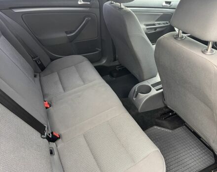 Черный Фольксваген Джетта, объемом двигателя 1.6 л и пробегом 340 тыс. км за 3500 $, фото 17 на Automoto.ua