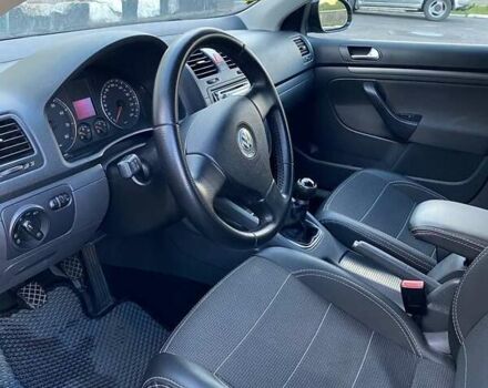 Черный Фольксваген Джетта, объемом двигателя 1.6 л и пробегом 213 тыс. км за 5900 $, фото 14 на Automoto.ua