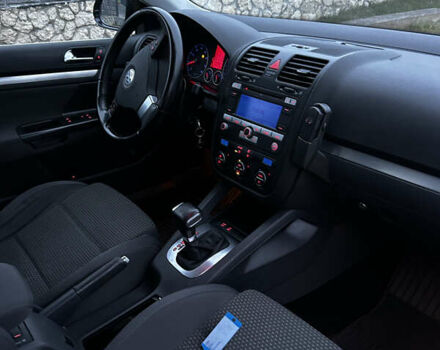 Черный Фольксваген Джетта, объемом двигателя 1.4 л и пробегом 260 тыс. км за 6550 $, фото 3 на Automoto.ua