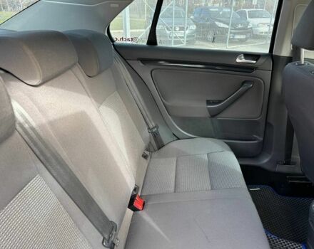 Чорний Фольксваген Джетта, об'ємом двигуна 1.6 л та пробігом 245 тис. км за 7200 $, фото 19 на Automoto.ua