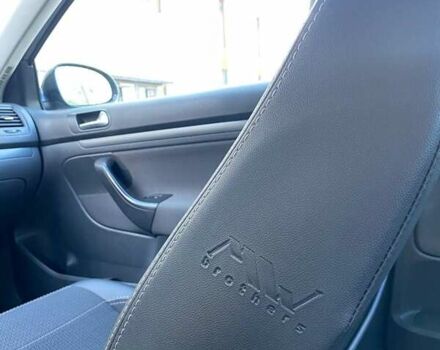 Черный Фольксваген Джетта, объемом двигателя 1.6 л и пробегом 213 тыс. км за 5900 $, фото 8 на Automoto.ua