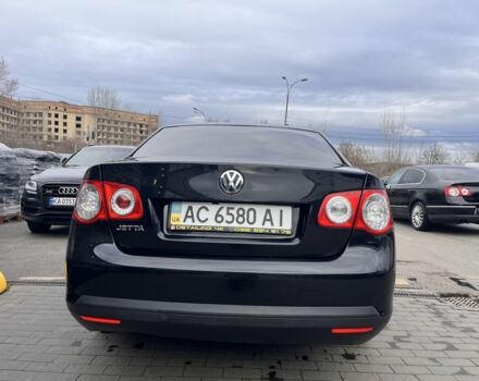 Черный Фольксваген Джетта, объемом двигателя 1.6 л и пробегом 340 тыс. км за 3500 $, фото 5 на Automoto.ua