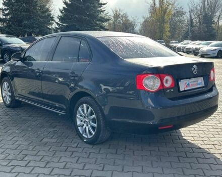 Чорний Фольксваген Джетта, об'ємом двигуна 1.6 л та пробігом 245 тис. км за 7200 $, фото 4 на Automoto.ua