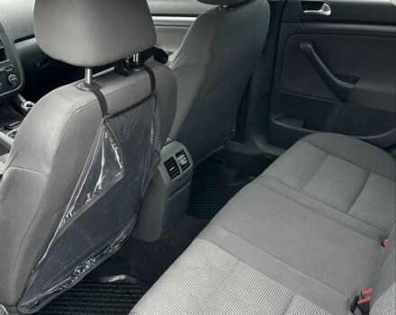 Черный Фольксваген Джетта, объемом двигателя 1.6 л и пробегом 174 тыс. км за 6900 $, фото 6 на Automoto.ua