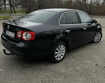 Черный Фольксваген Джетта, объемом двигателя 1.9 л и пробегом 290 тыс. км за 3800 $, фото 2 на Automoto.ua