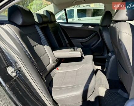 Черный Фольксваген Джетта, объемом двигателя 1.97 л и пробегом 264 тыс. км за 10900 $, фото 9 на Automoto.ua