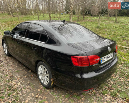 Чорний Фольксваген Джетта, об'ємом двигуна 2.5 л та пробігом 330 тис. км за 7999 $, фото 6 на Automoto.ua