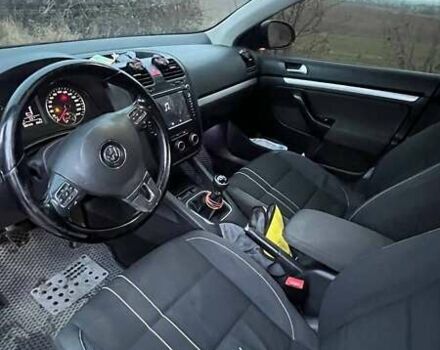 Черный Фольксваген Джетта, объемом двигателя 1.6 л и пробегом 385 тыс. км за 6400 $, фото 7 на Automoto.ua