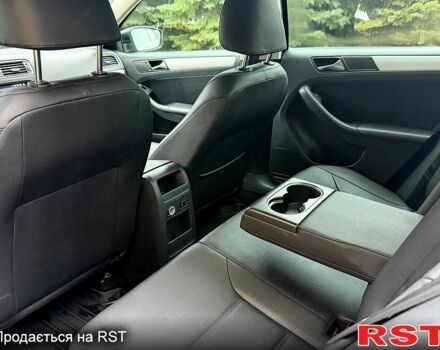 Черный Фольксваген Джетта, объемом двигателя 2 л и пробегом 261 тыс. км за 10999 $, фото 9 на Automoto.ua