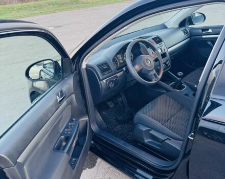 Черный Фольксваген Джетта, объемом двигателя 1.6 л и пробегом 248 тыс. км за 7400 $, фото 9 на Automoto.ua