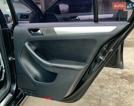 Черный Фольксваген Джетта, объемом двигателя 2.5 л и пробегом 339 тыс. км за 8790 $, фото 21 на Automoto.ua