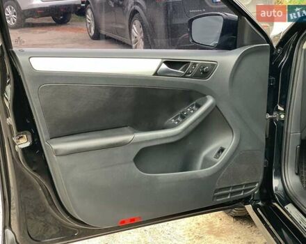 Черный Фольксваген Джетта, объемом двигателя 2.5 л и пробегом 339 тыс. км за 8790 $, фото 18 на Automoto.ua