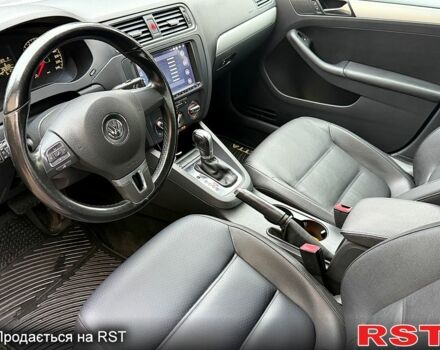Черный Фольксваген Джетта, объемом двигателя 2 л и пробегом 261 тыс. км за 10999 $, фото 6 на Automoto.ua