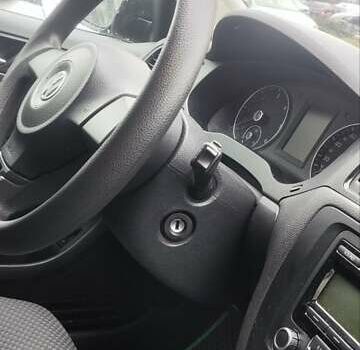 Черный Фольксваген Джетта, объемом двигателя 1.6 л и пробегом 250 тыс. км за 9000 $, фото 14 на Automoto.ua