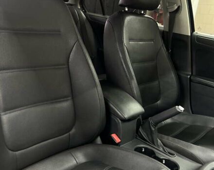 Чорний Фольксваген Джетта, об'ємом двигуна 2.48 л та пробігом 189 тис. км за 8999 $, фото 18 на Automoto.ua