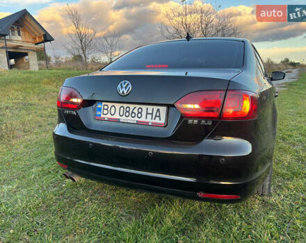 Черный Фольксваген Джетта, объемом двигателя 2.5 л и пробегом 200 тыс. км за 7999 $, фото 11 на Automoto.ua