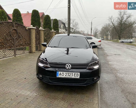 Черный Фольксваген Джетта, объемом двигателя 1.2 л и пробегом 112 тыс. км за 7800 $, фото 2 на Automoto.ua