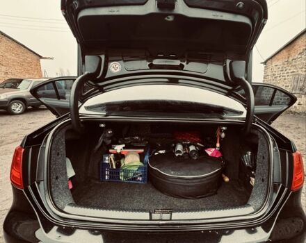 Черный Фольксваген Джетта, объемом двигателя 2.5 л и пробегом 265 тыс. км за 9500 $, фото 7 на Automoto.ua