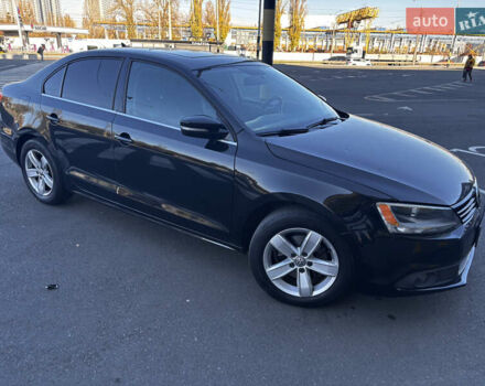 Черный Фольксваген Джетта, объемом двигателя 2.5 л и пробегом 250 тыс. км за 8500 $, фото 2 на Automoto.ua