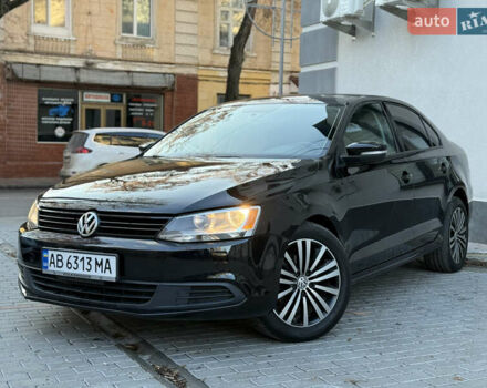 Черный Фольксваген Джетта, объемом двигателя 2.48 л и пробегом 152 тыс. км за 8500 $, фото 6 на Automoto.ua