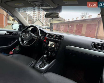 Черный Фольксваген Джетта, объемом двигателя 2 л и пробегом 170 тыс. км за 8300 $, фото 71 на Automoto.ua