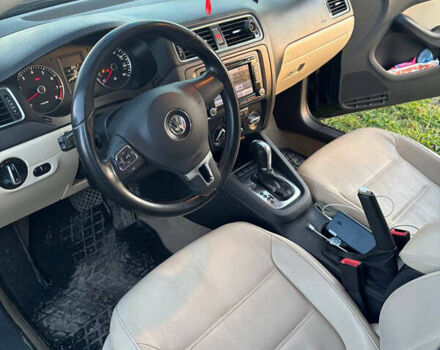 Черный Фольксваген Джетта, объемом двигателя 2.5 л и пробегом 200 тыс. км за 7999 $, фото 20 на Automoto.ua