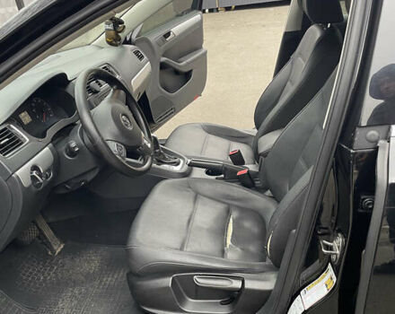 Черный Фольксваген Джетта, объемом двигателя 2.5 л и пробегом 200 тыс. км за 8700 $, фото 8 на Automoto.ua